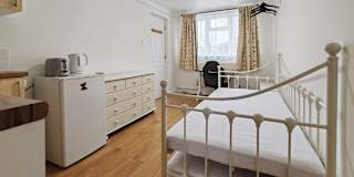 Lorna's room