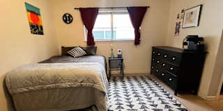 Cansu Mccoy's room