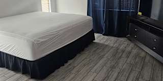 Delmar's room