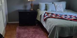 Lisa's room