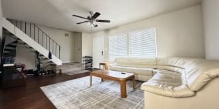 Anoop Gupta's room