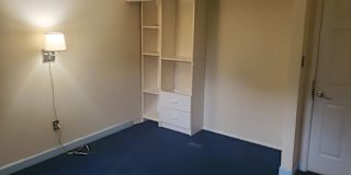 Enrique's room