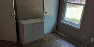 taylor's room