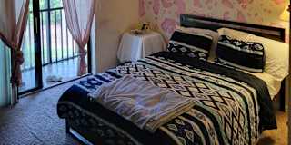 Andrea's room