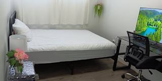 Christy Le's room