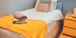 Nil's room