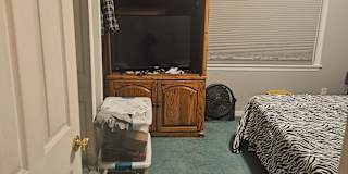 Debra L Kudrycki's room