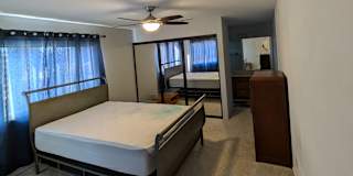 Shirley D's room