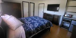 Robert DiPrimio's room