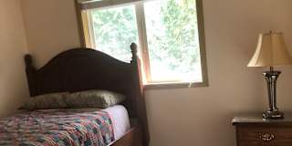 Helen  Vo's room
