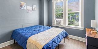 Jeniffer's room