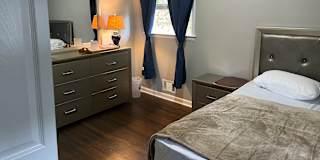 Anna's room