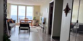 Hozan's room