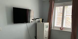 Dawn Davis's room