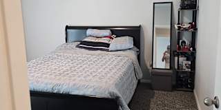 SCOTT VANCE's room