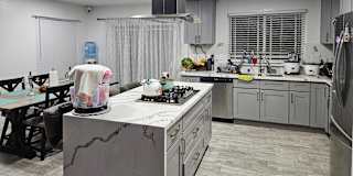 Luis's room