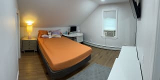 Annis's room