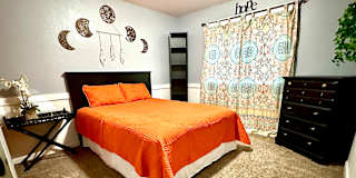 Phoenix's room