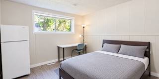 Max's room