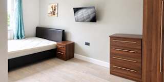 LDS Property Finder's room
