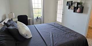 Rish!'s room