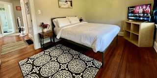 Cincy Furnished Stays's room