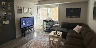 siya bhardwaj's room