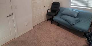 scott anderson's room