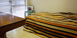 Max's room