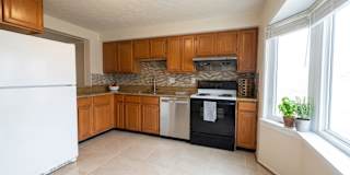 Nice Home's room
