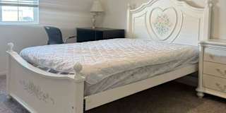 Sissi's room