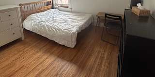 Lolo's room