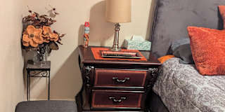 Vee's room