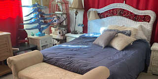 Lisa's room