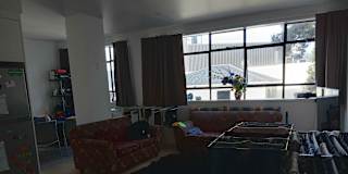 Lynne's room