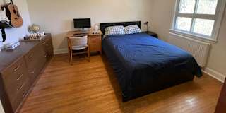 Nico's room