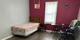 Asma's room