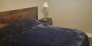 Ross London's room