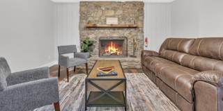 lifedoorrentals's room