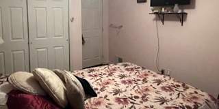 Winston's Rentals's room