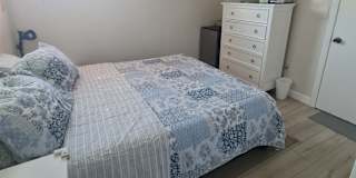 Julia zuniga's room