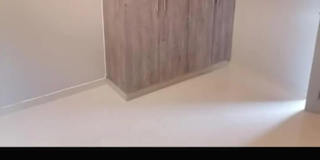 Enhle's room