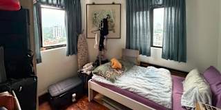 Stephanie Liu's room