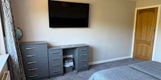 Yasmin's room