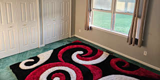 Debra L Kudrycki's room