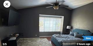 Kaystal's room