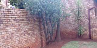 Azande's room