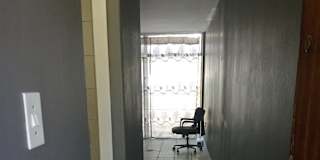 Tirelo's room