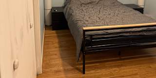 Yen's room