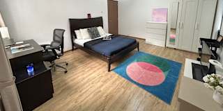 VVA EI's room
